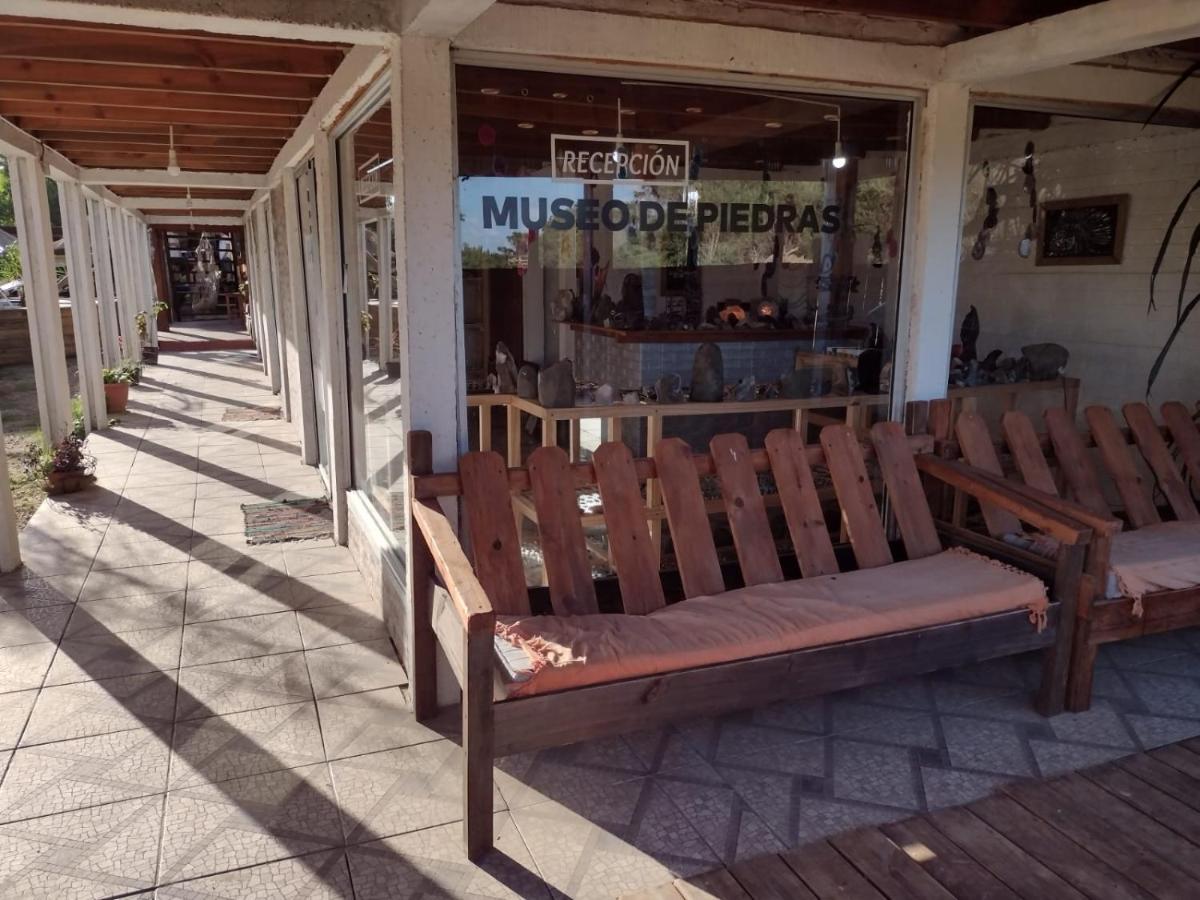 Posada Hostel La Piedra Mistica 라 페드레라 외부 사진